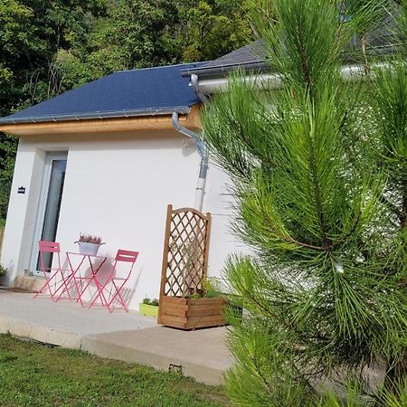 Le Petit Paradis Nazelles-Negron Exterior photo